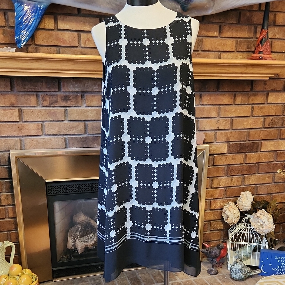 Max Studio Black and White Geometric Midi Dress Pullover Sleeveless Sheer